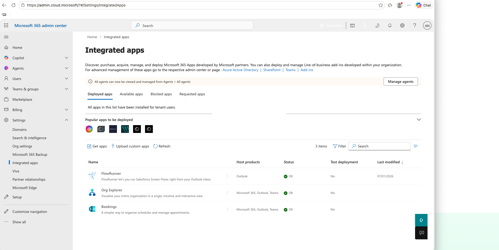 Microsoft 365 Admin Center, Integrated Apps section showing FlowRunner ready to deploy across the tenant.